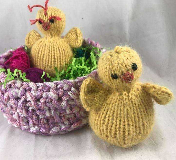 Knitted nest pattern