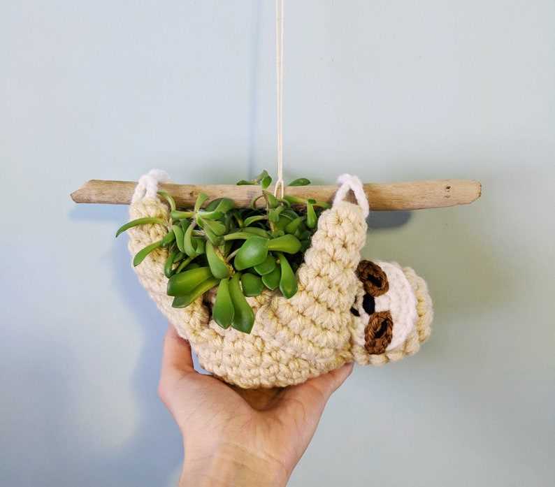 Plant cozy knitting pattern