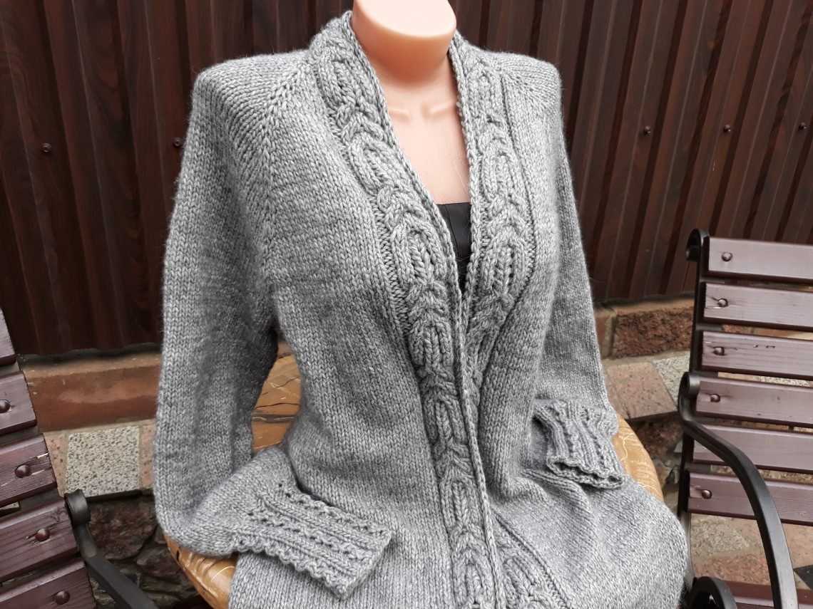 V-neck raglan cardigan knitting pattern