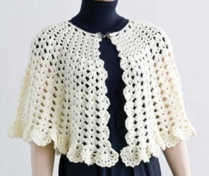 Easy knit capelet pattern