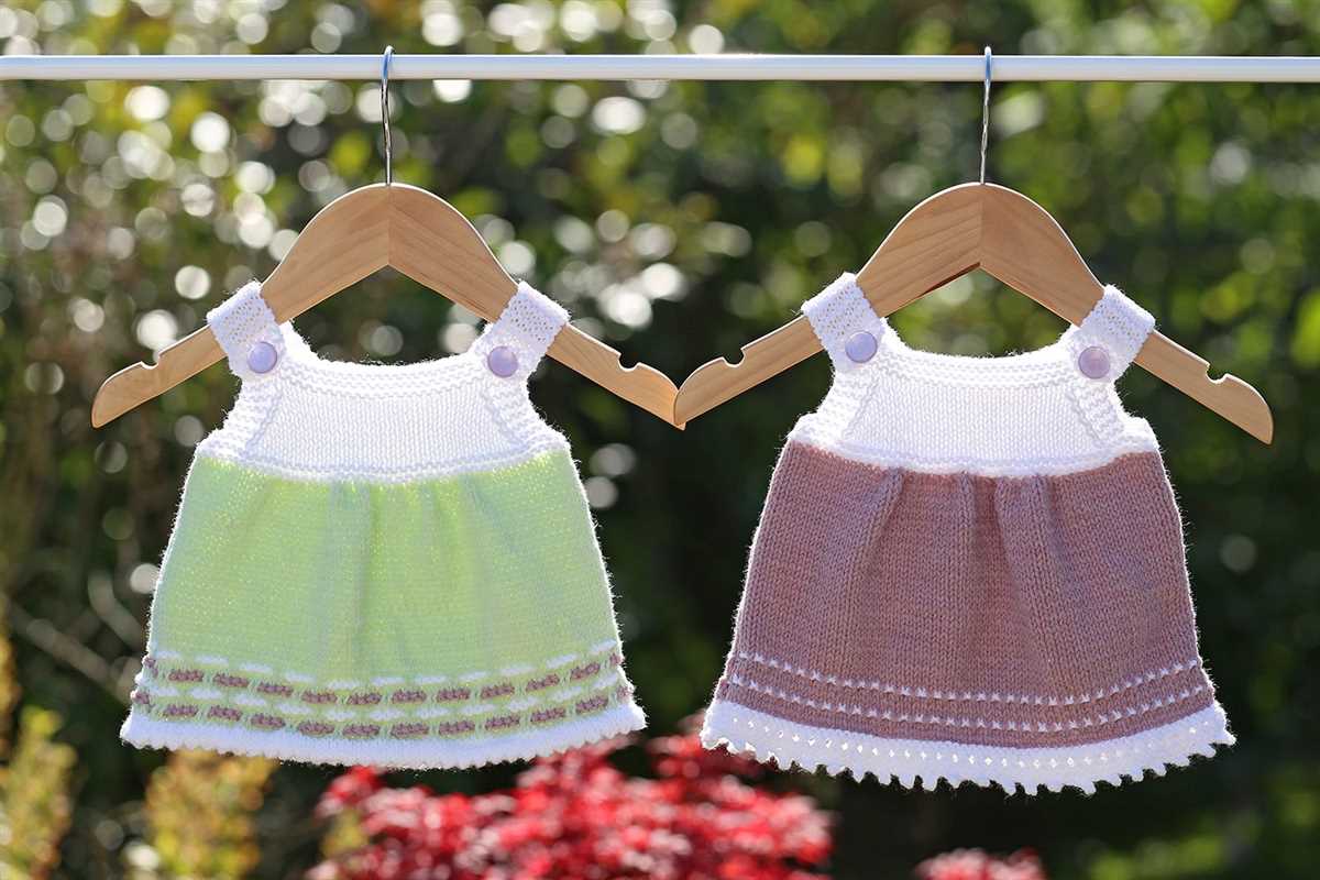 Pinafore knitting pattern