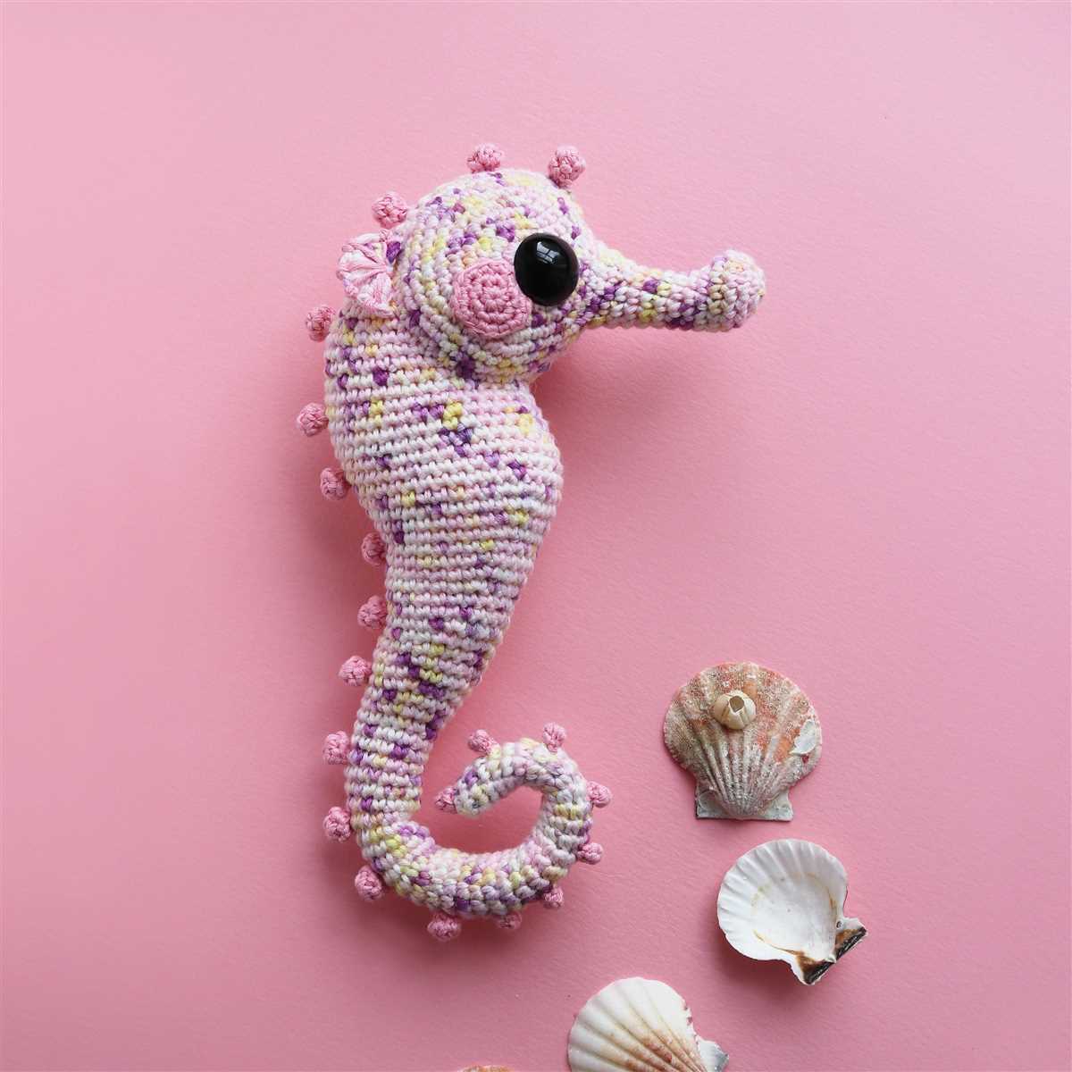 Knitted seahorse pattern free