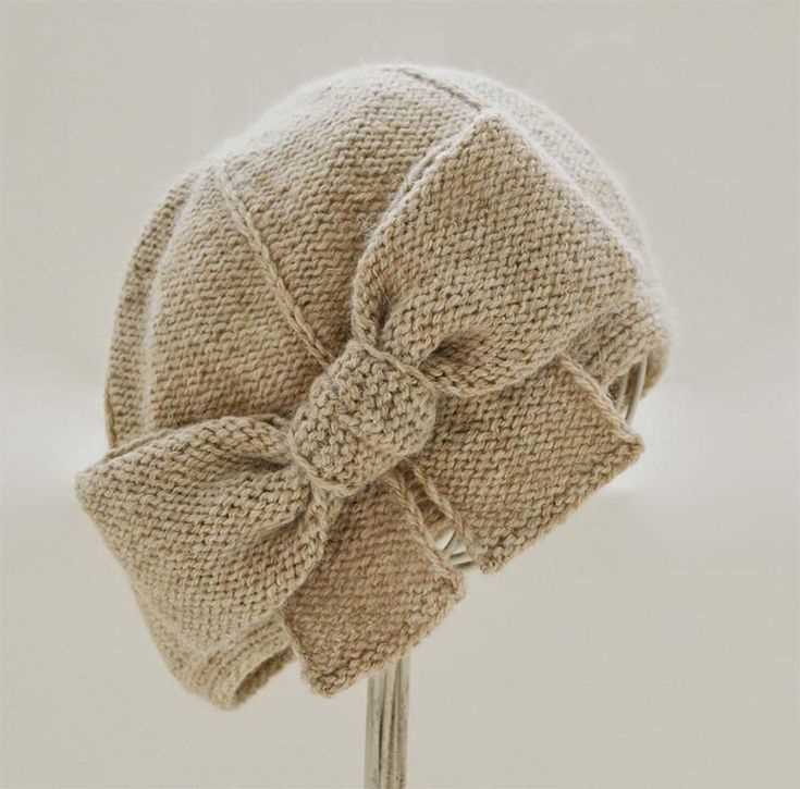 Bow hat knitting pattern