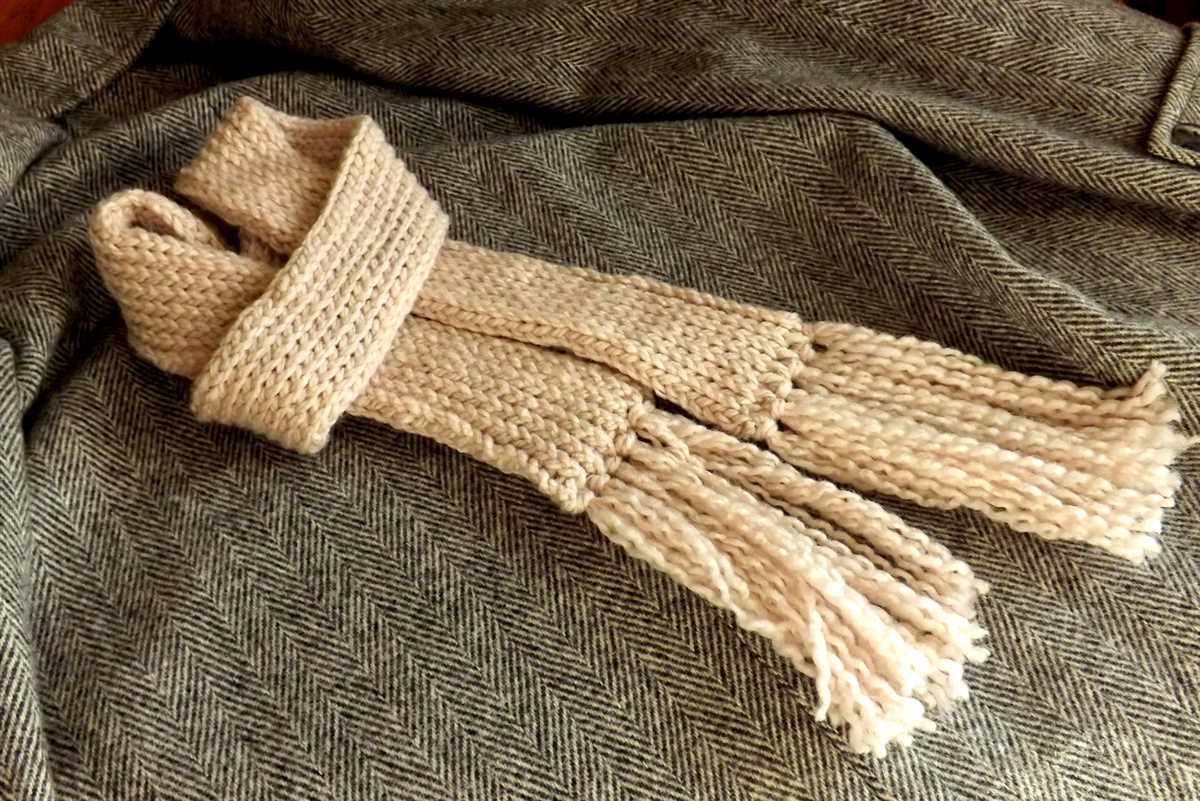 Rib knit infinity scarf pattern