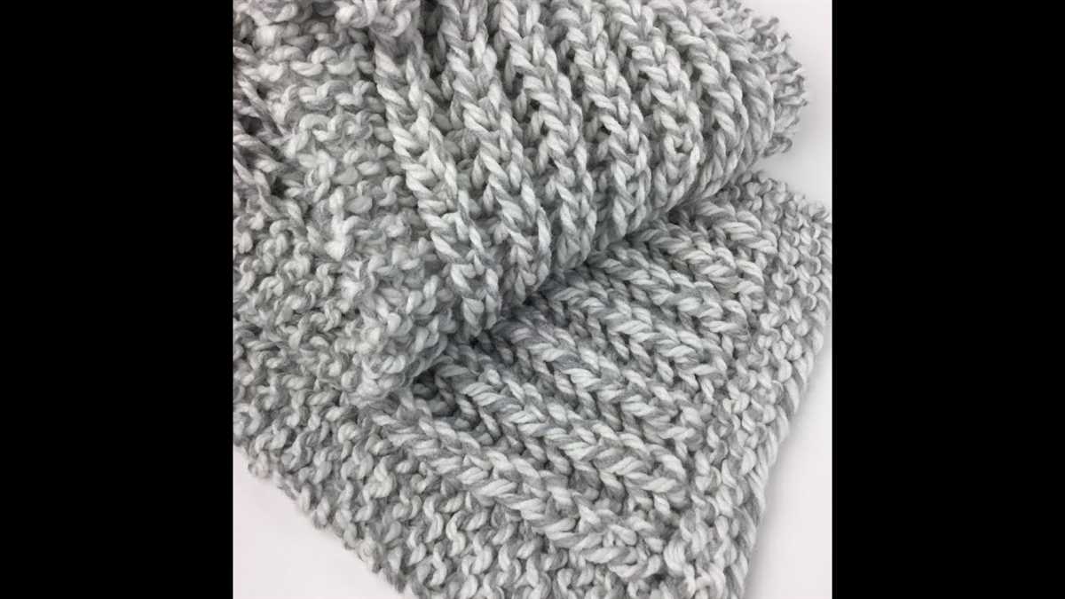 Rib knit infinity scarf pattern