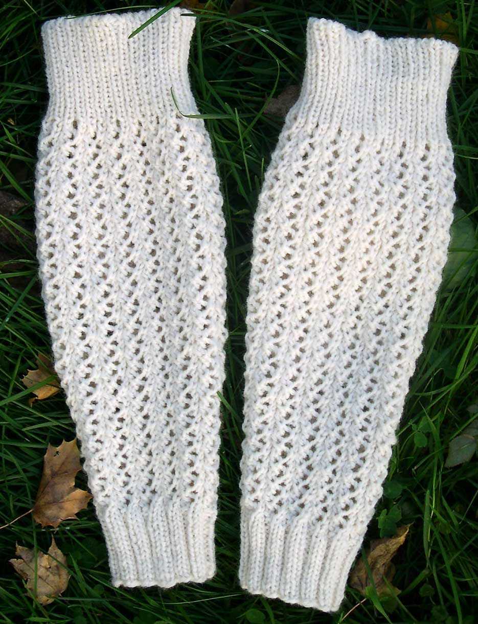 Ribbed leg warmers knitting pattern