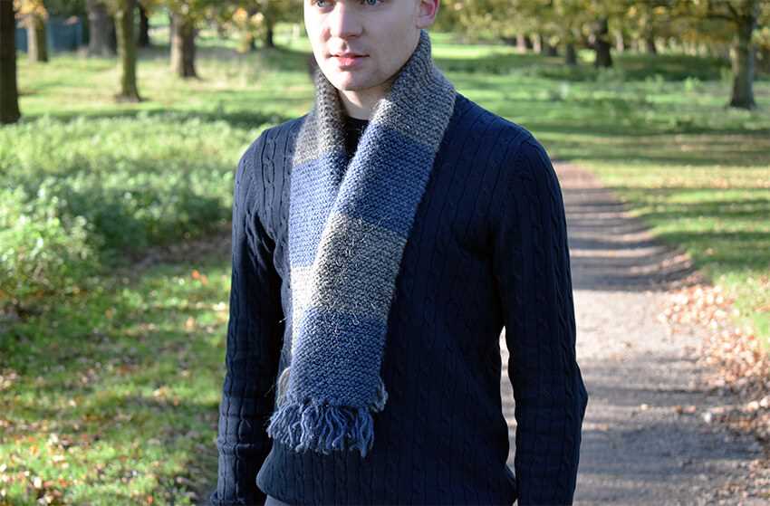 Easy knit men's scarf pattern