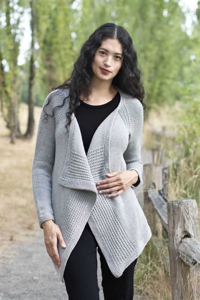 Asymmetrical cardigan knitting pattern