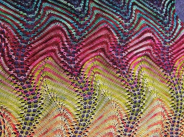 Print of the wave knitting pattern