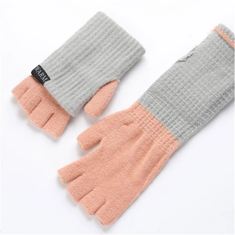 Knitted gloves without fingers pattern