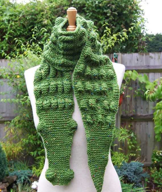 Knitted alligator scarf pattern free