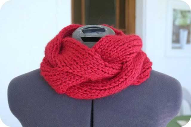 Cable knit cowl pattern free