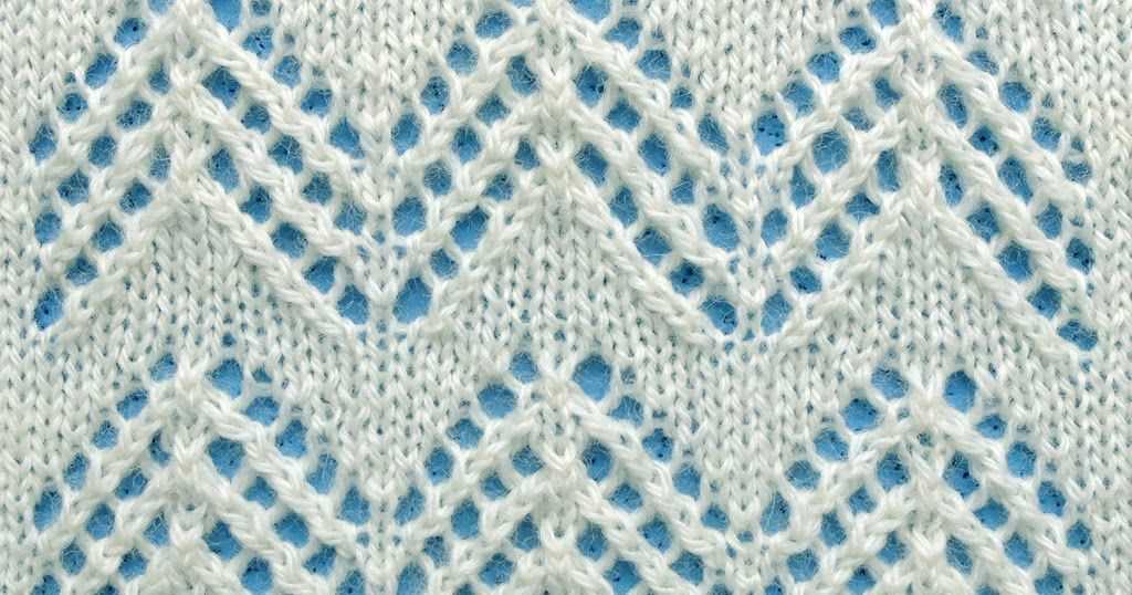 Chevron lace knitting pattern