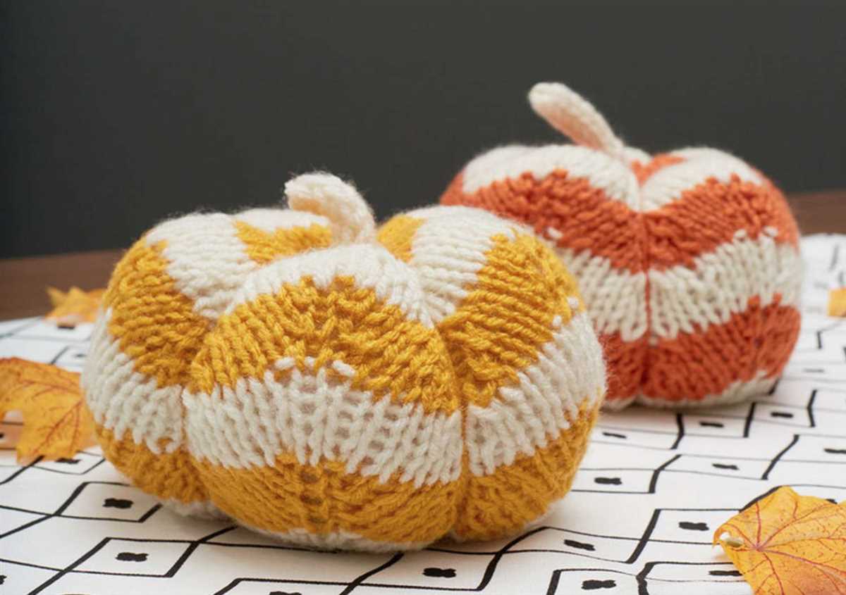 Free pumpkin knitting pattern