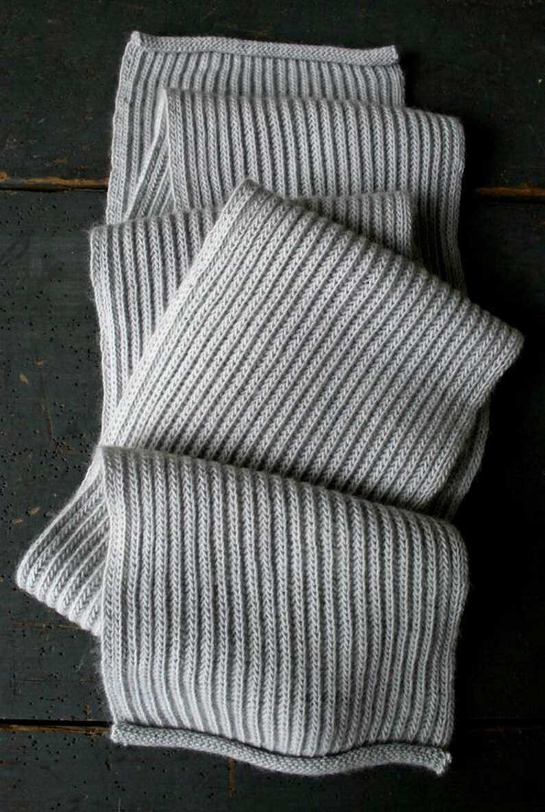 Scarf pattern knit and purl
