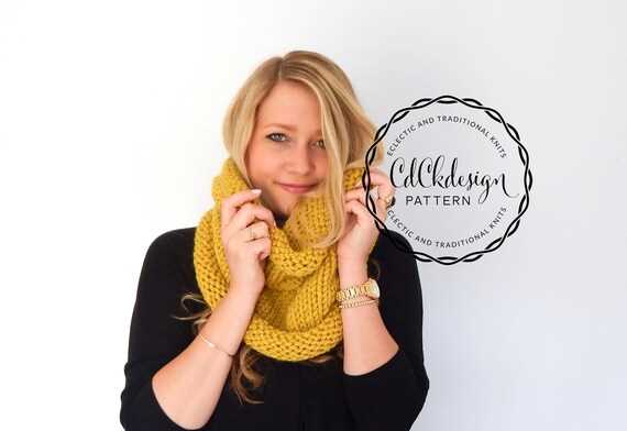 Scoop neck knitting pattern