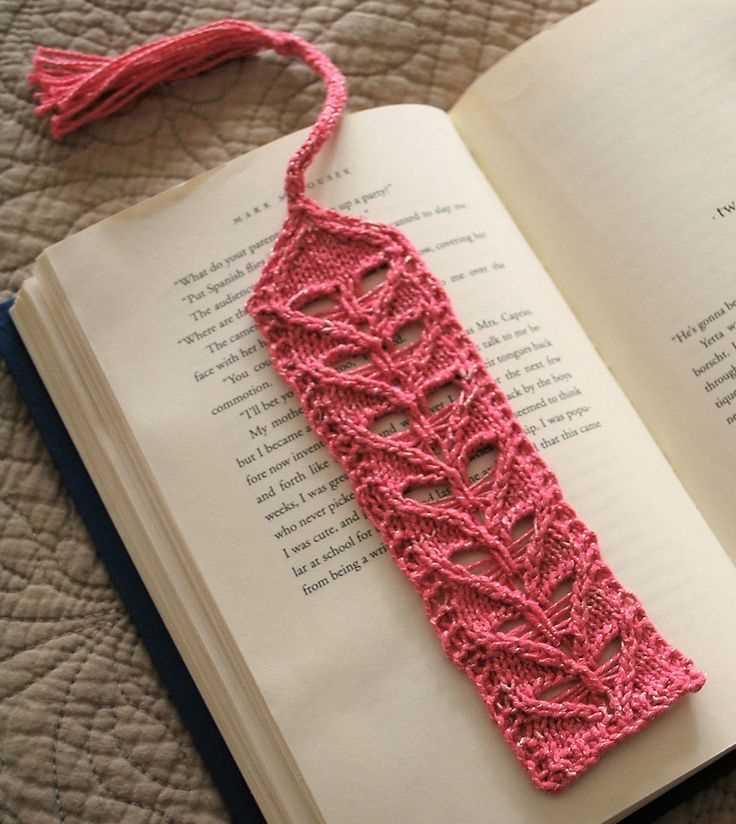 Knitted bookmark pattern free