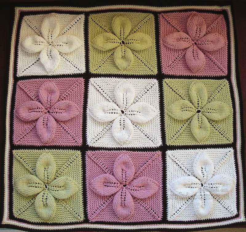 Knitted leaf pattern blanket