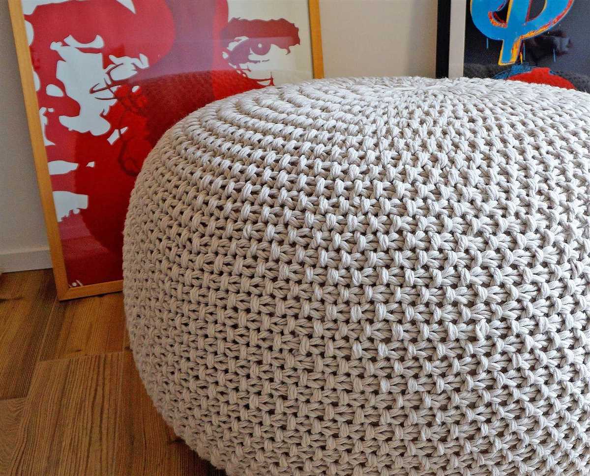 Floor pouf knitting pattern