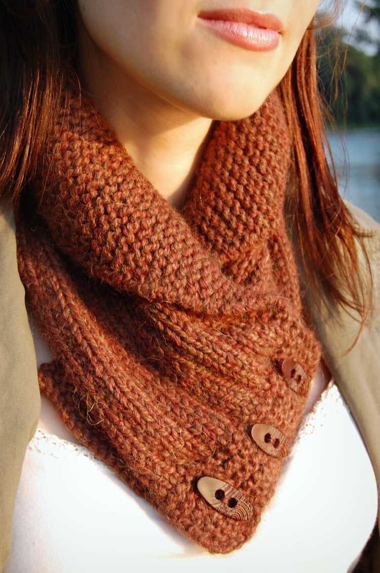 Shawl collared cowl free knitting pattern
