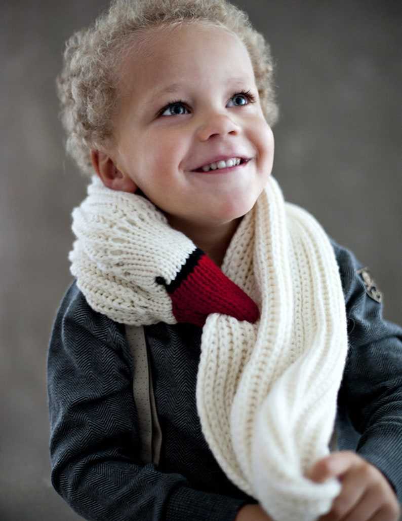 Childrens chunky scarf knitting pattern