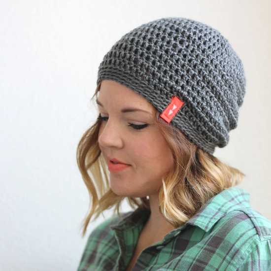 Simple slouchy hat knitting pattern free