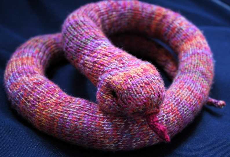 Snake knitting pattern