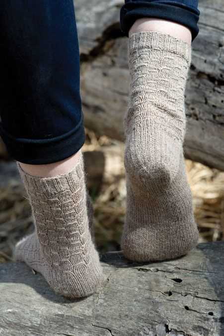Hunter boot socks knitting pattern