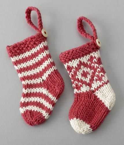 Small knit stocking pattern