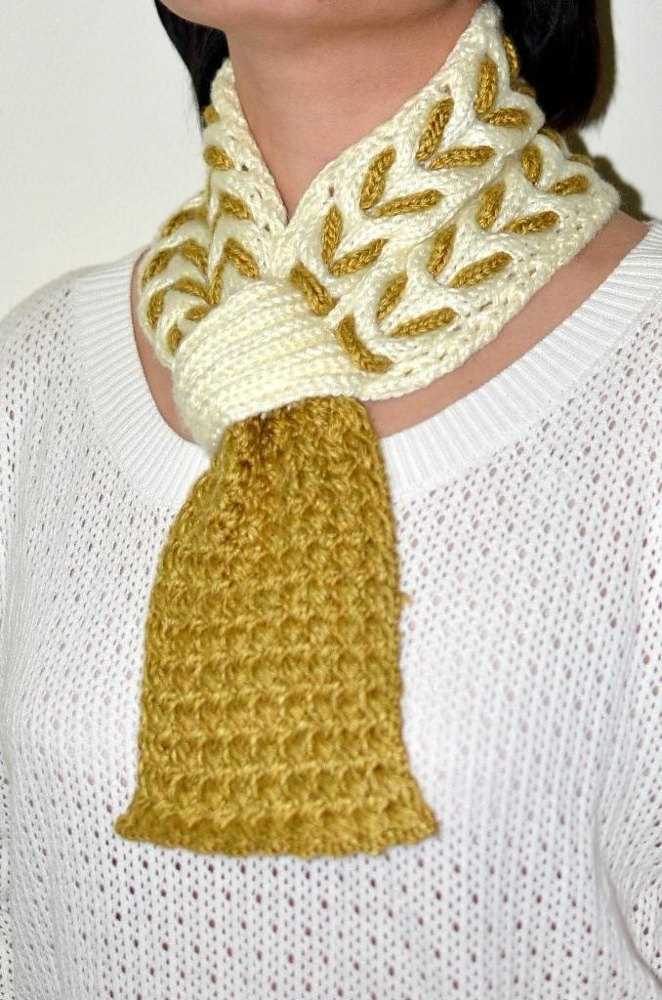 Simple knitting instructions for a petite scarf Small scarf knitting pattern