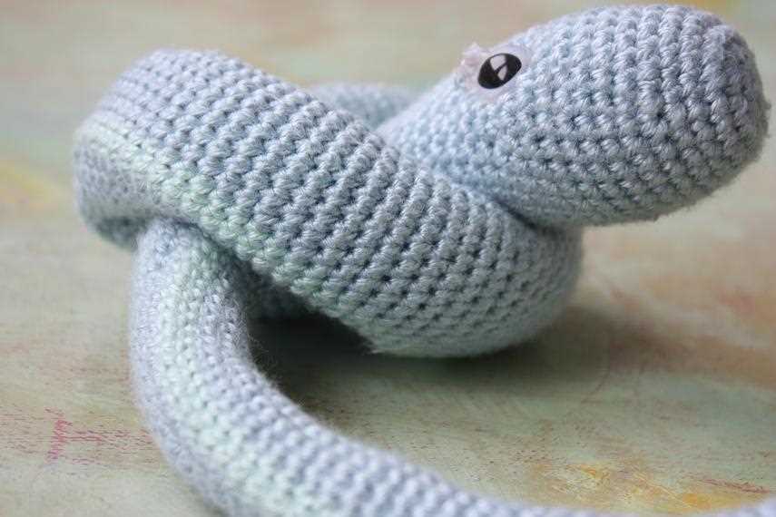 Snake knitting pattern