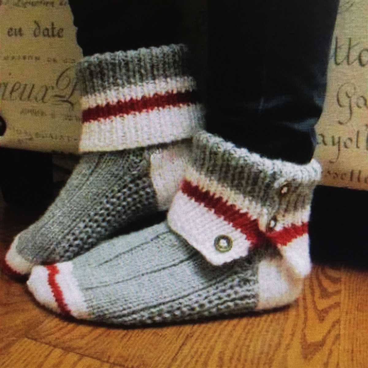 Sock monkey slippers knitting pattern free