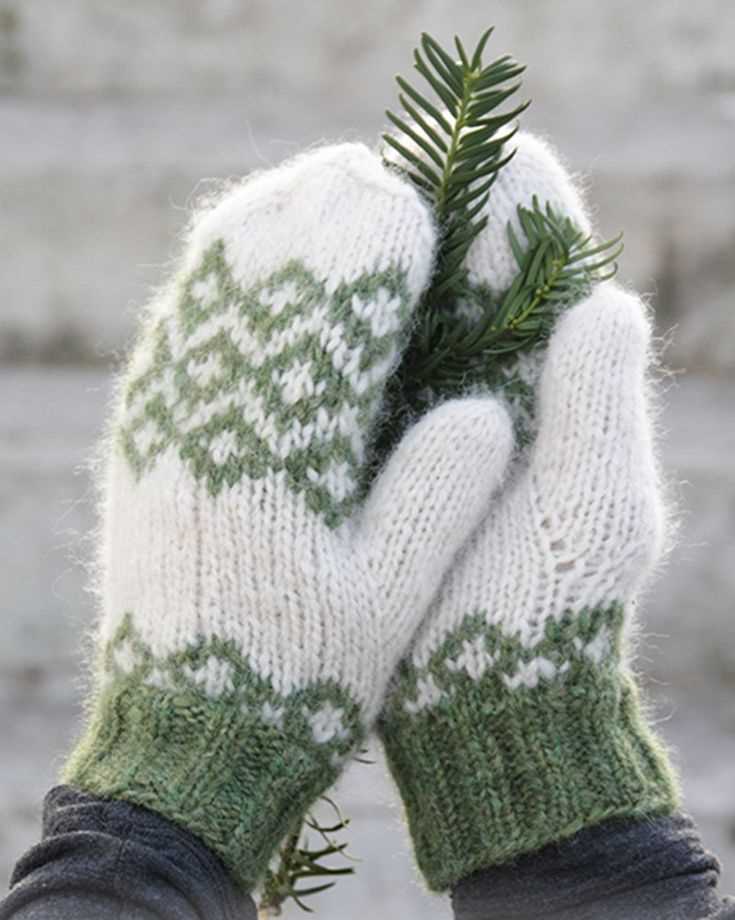 Spruce mittens knitting pattern
