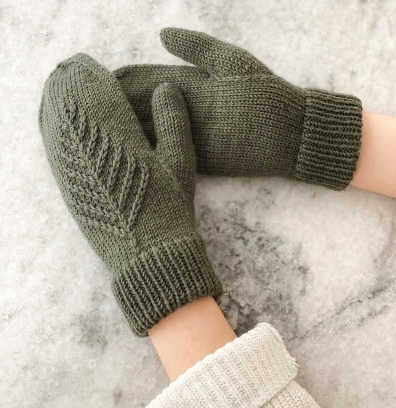 Spruce mittens knitting pattern