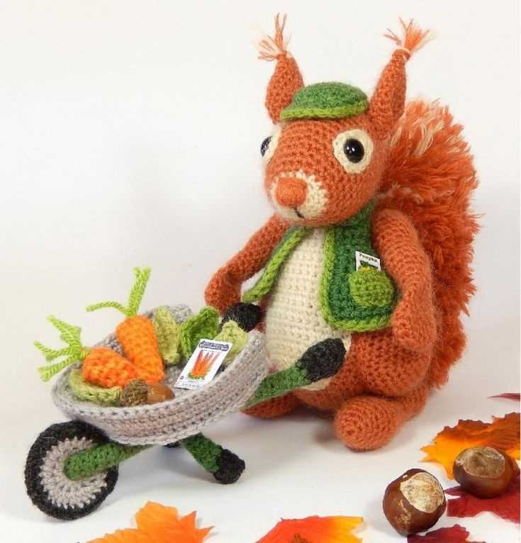 Squirrel knitting pattern