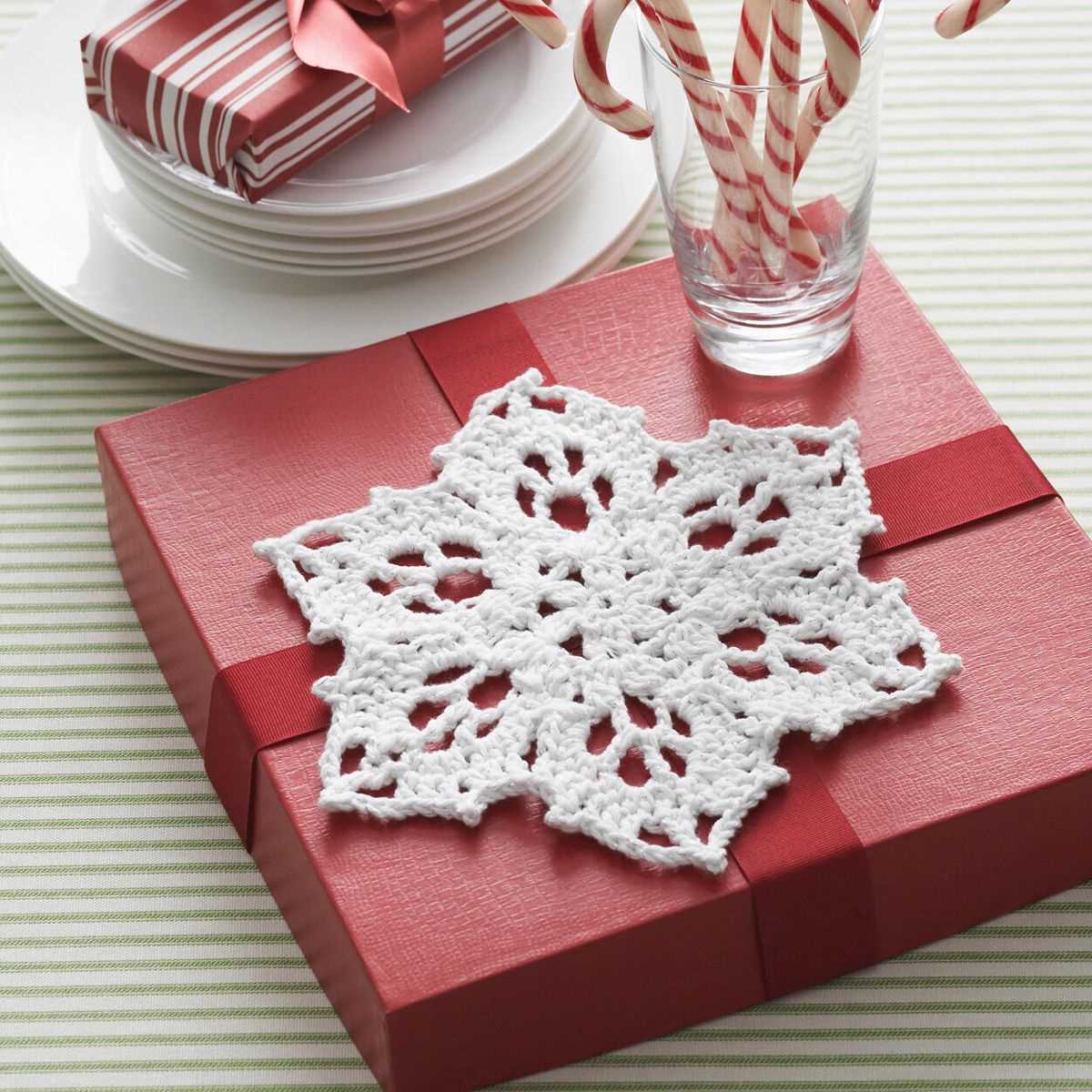 Free knitted snowflake dishcloth patterns