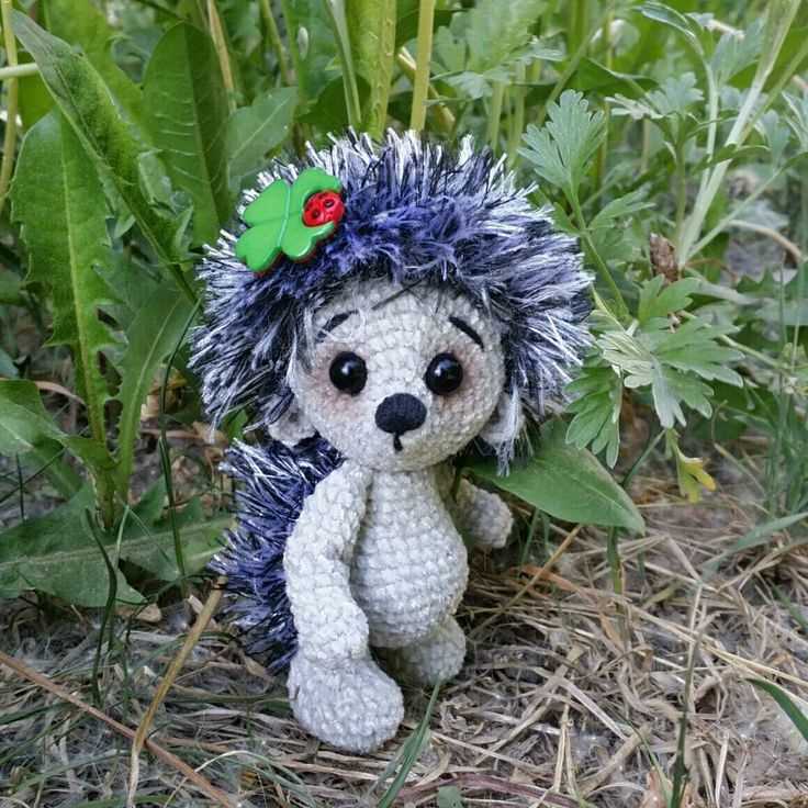 Strange knitting patterns