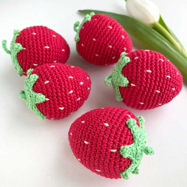 Strawberry knitting pattern