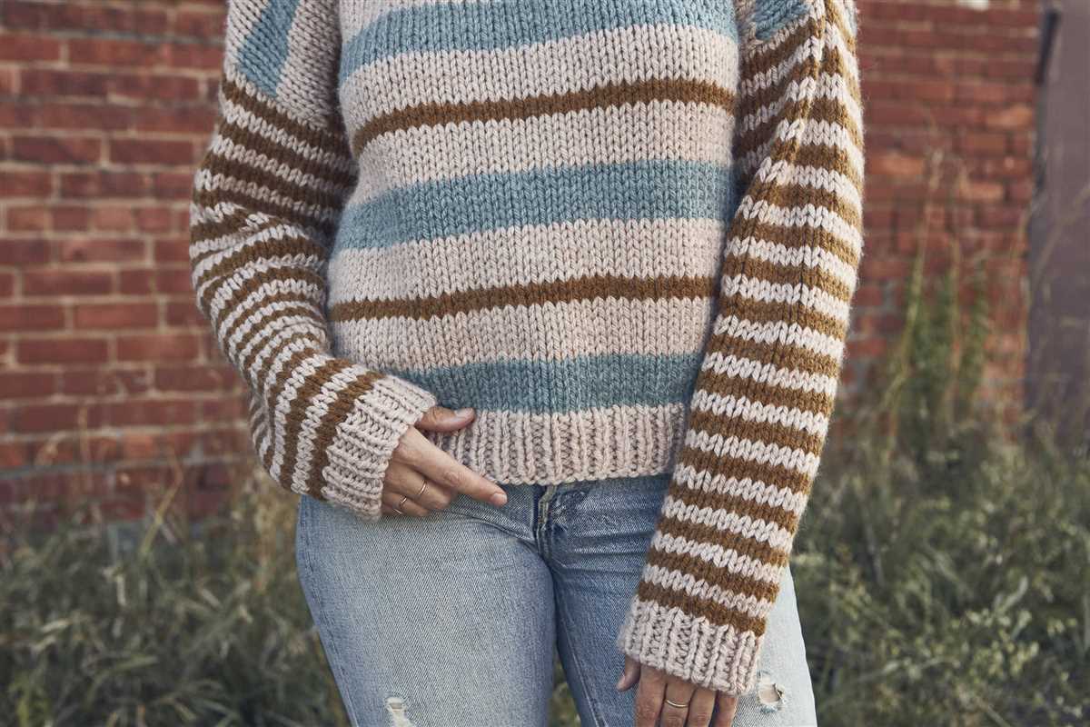 Striped knitted sweater pattern