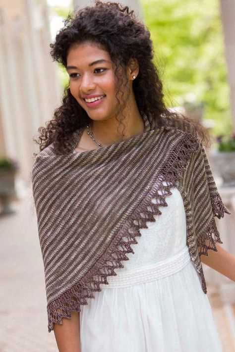 Striped shawl knitting pattern