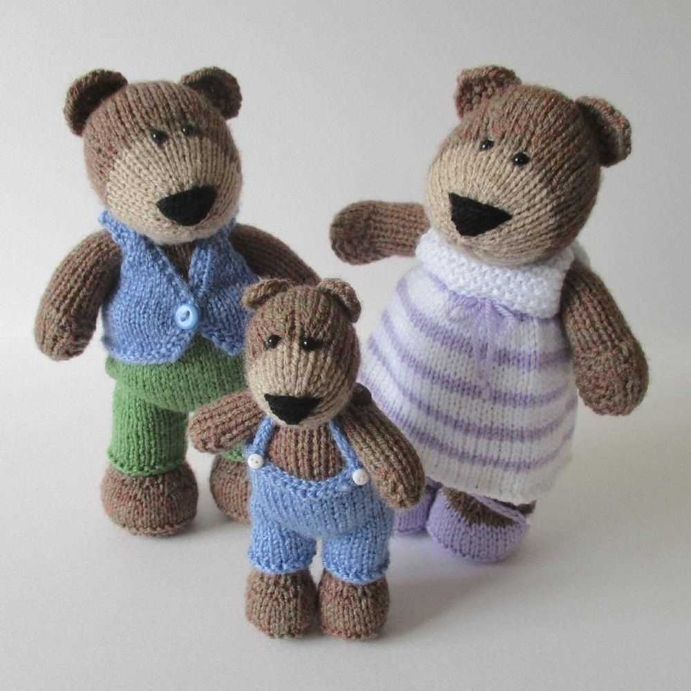 Teddy bear trousers knitting pattern