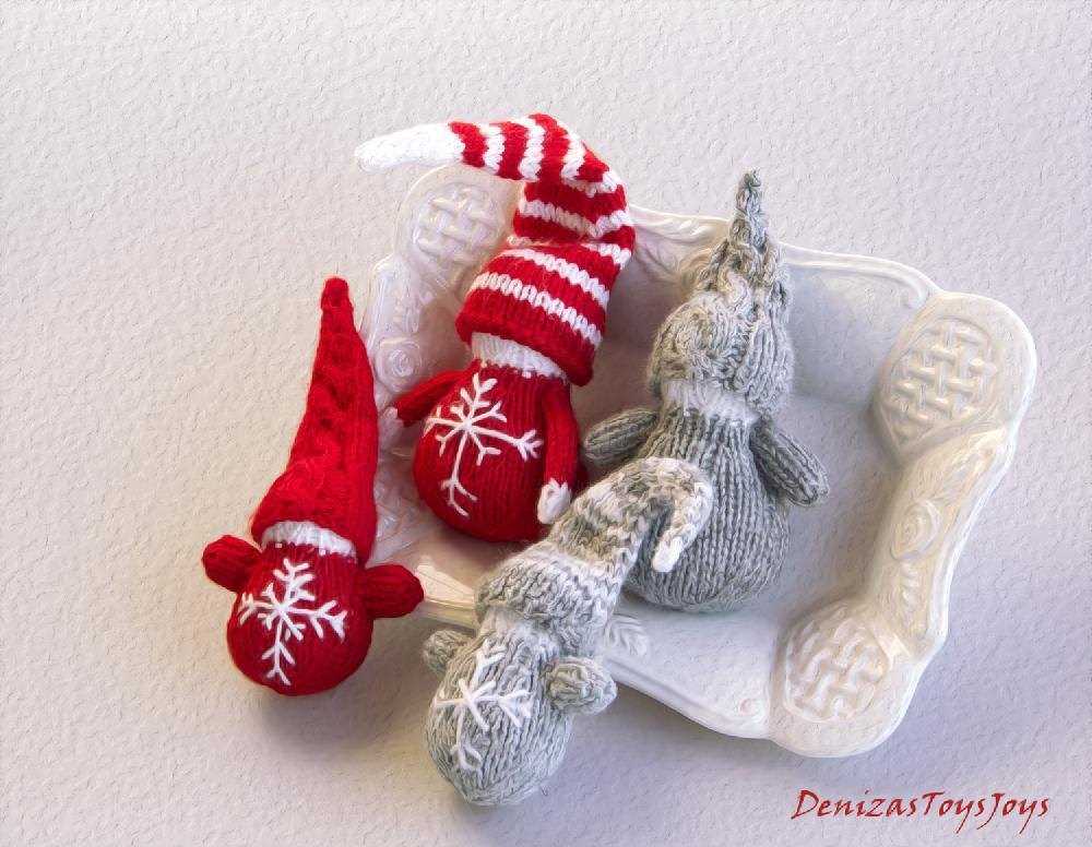 Knitted gnome ornament pattern