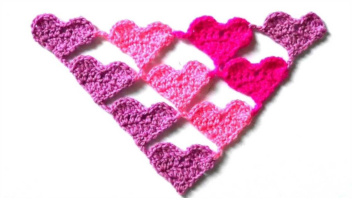 Knit small heart pattern