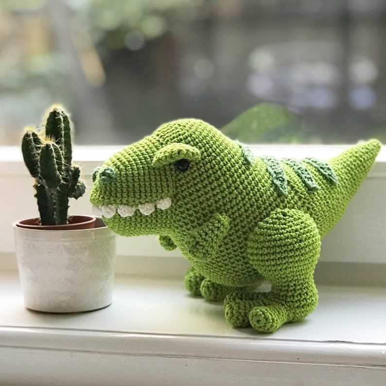 Free knitting pattern for dinosaur toy