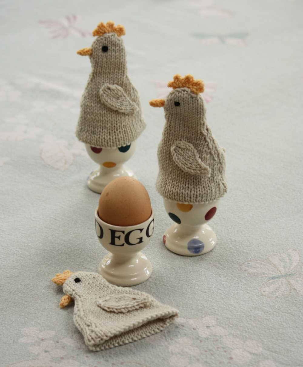 Knitted chick egg cosy pattern