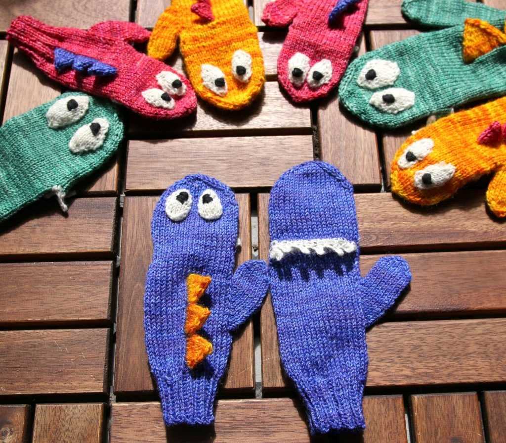 Adult mittens knitting pattern