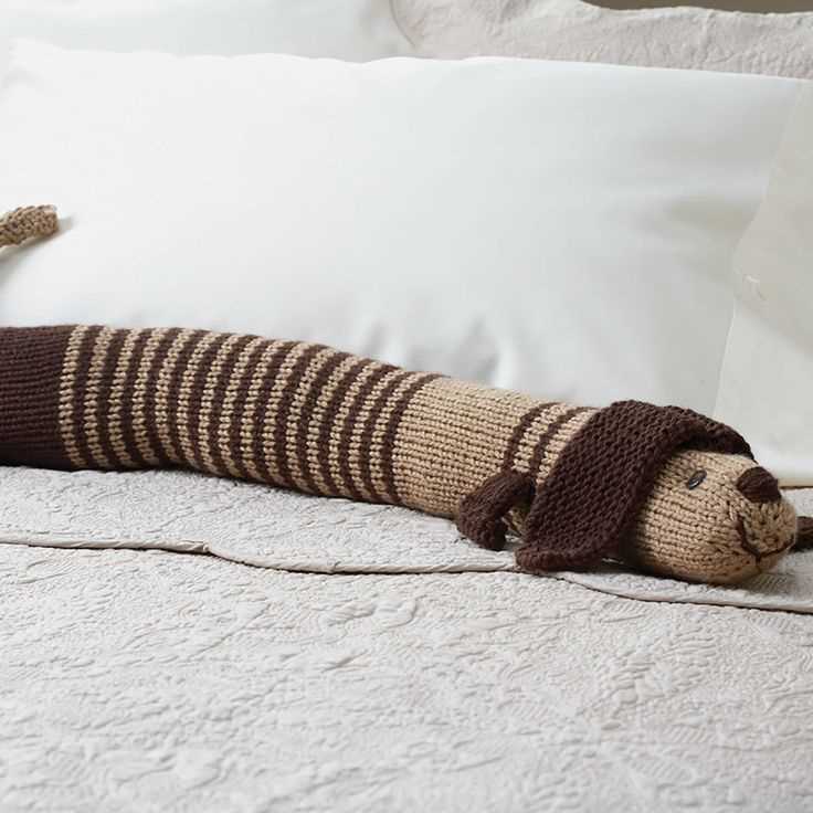 Draught excluder knitting pattern