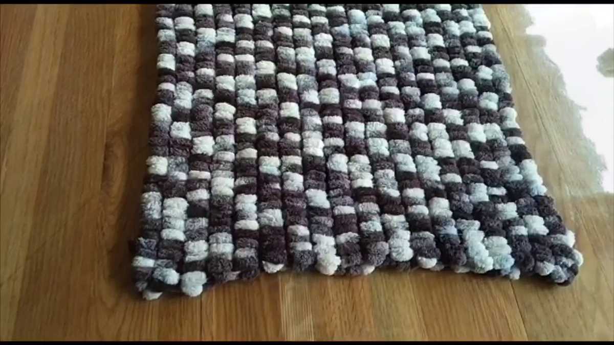 Pom pom yarn knitting patterns