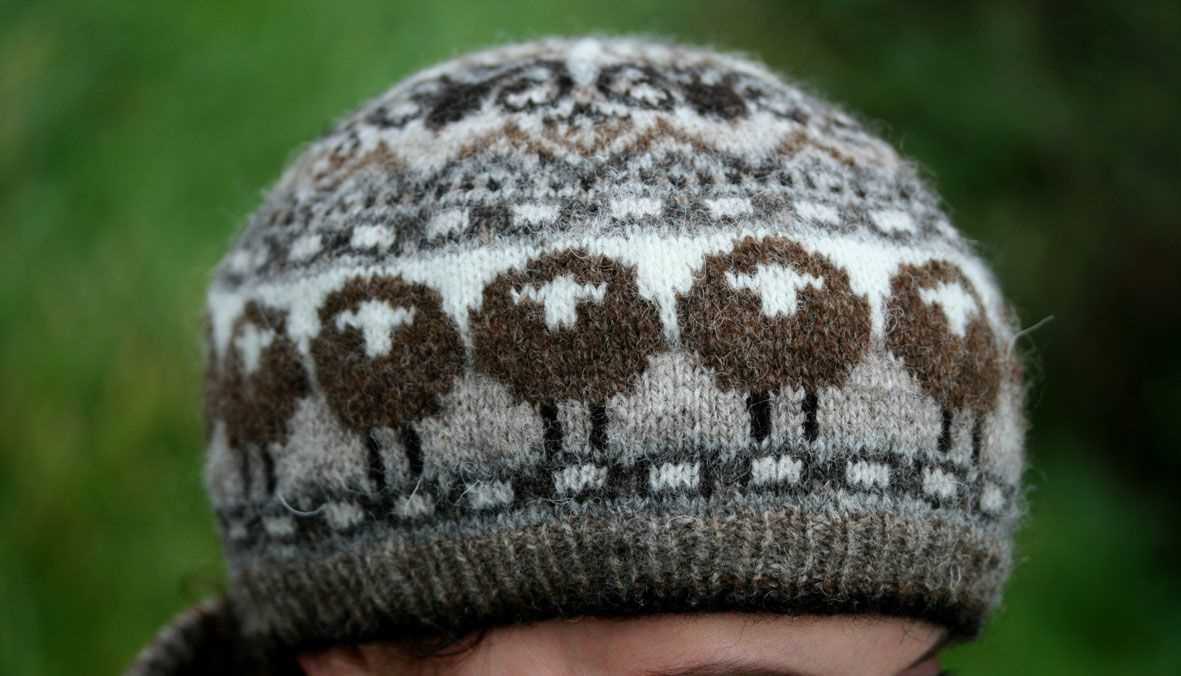 Hat knitting patterns straight needles
