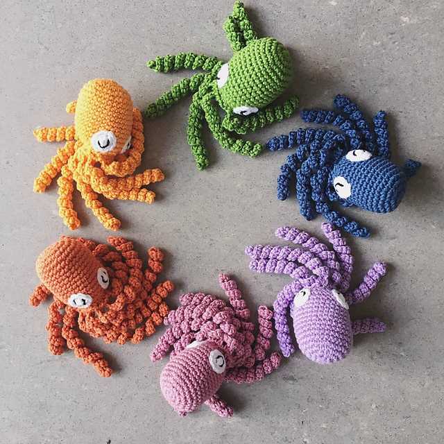 Octopus for preemies knitting pattern